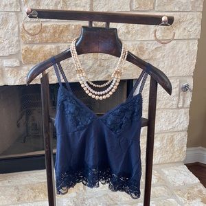 AE lace top